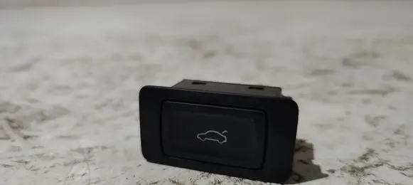 Audi Q5 SQ5 8R Tailgate opening switch 4G0959831