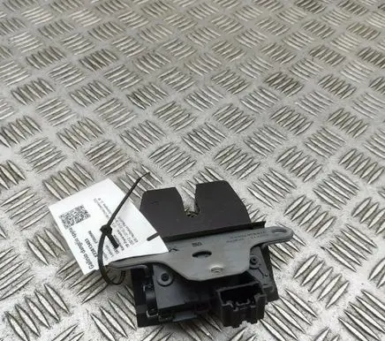 Volvo V40 Cross country Tailgate/trunk/boot lock/catch/latch 31440245