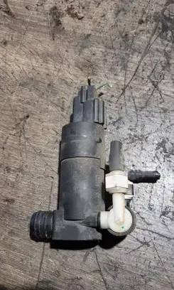 Ford Mondeo MK IV Windscreen/windshield washer pump
