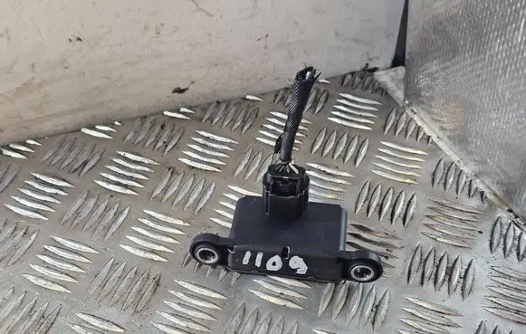 Opel Insignia A Airbag deployment crash/impact sensor 477156102 12040