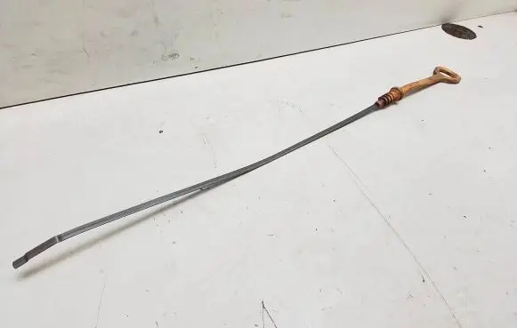 Audi A4 S4 B5 8D Oil level dip stick 053115611C