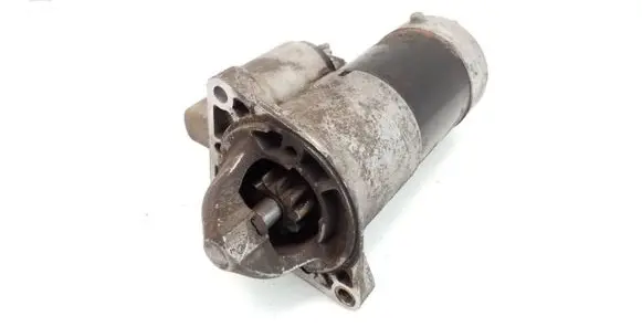 Opel Zafira C Starter motor 55353857 M001T30072
