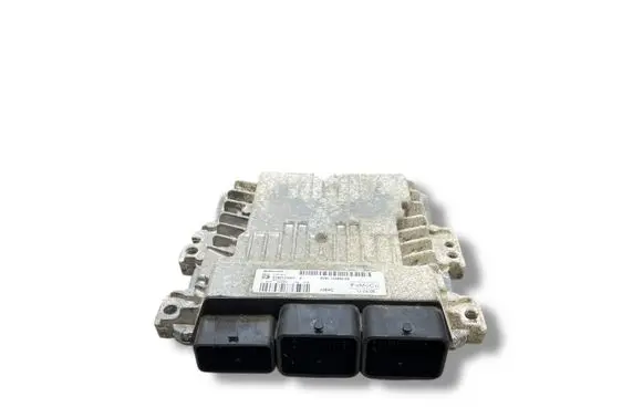 Ford Focus Engine control unit/module SID807EV0 BV6112A650NE S180133007F