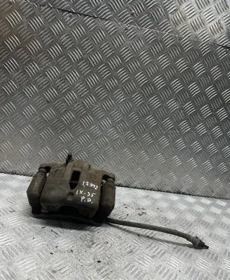Hyundai ix35 Front brake caliper