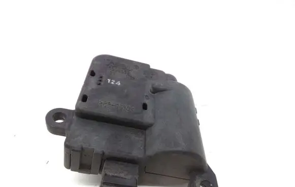 Citroen Berlingo Air flap motor/actuator 030553W