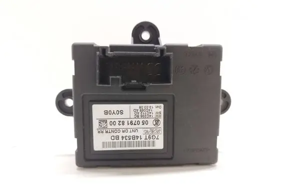 Jaguar XF X250 Door control unit/module 7G9T14B534BD 0507918200