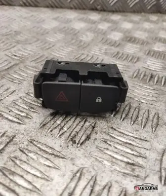 Opel Vivaro Hazard light switch