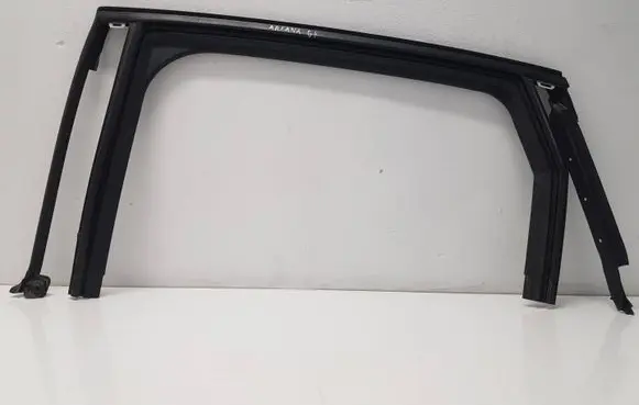 Renault Arkana Rubber seal rear door window/glass 823310845R