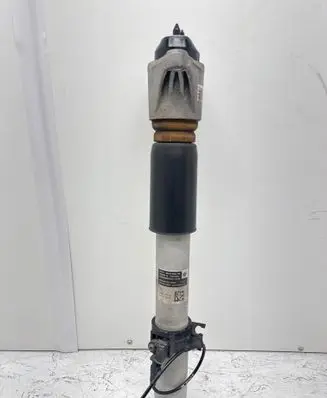 BMW M4 G82 G83 Rear shock absorber/damper 8091382 146861319 8098636