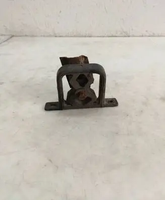 Muffler mount bracket/holder
