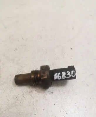 Mercedes-Benz E W212 Fuel temperature sensor A0051536328