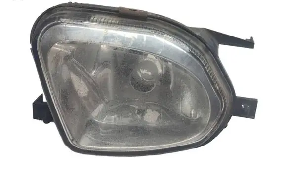 Mercedes-Benz E W211 Front fog light A2118200656