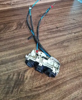 Volkswagen PASSAT B5 Climate control unit