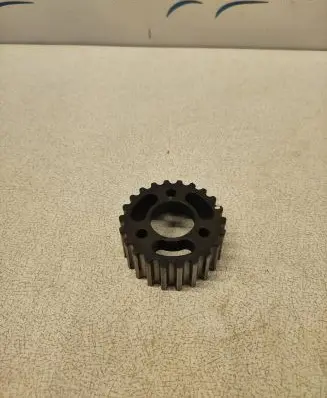 Volkswagen PASSAT B7 Fuel pump gear (pulley) 03L130111E