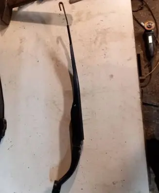 Honda Accord Front wiper blade arm