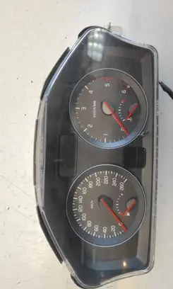 Volvo V50 Speedometer (instrument cluster) 31296228 36002714 0415904