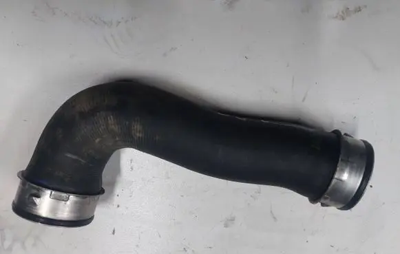 Volkswagen Golf V Intercooler hose/pipe 1K0145834L