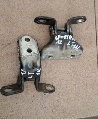 KIA Sportage Rear door hinge set 