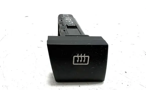 KIA Cerato Windscreen/window heater switch 202002982