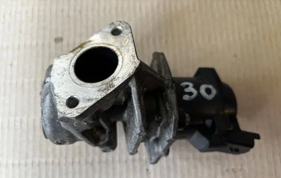 Citroen C4 I EGR valve 9660276280 216046799 0576442