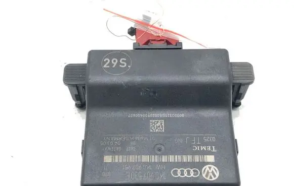 Volkswagen Touran I Gateway control module 1K0907530E
