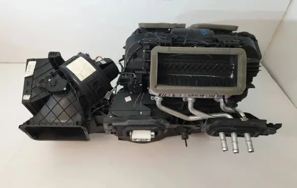 BMW X5 F15 Interior heater climate box assembly 9289357 T1029054EB