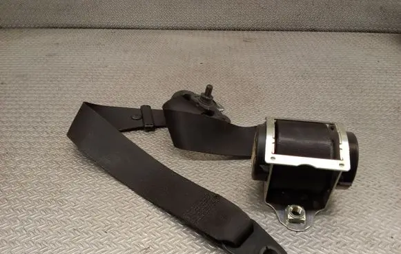 Mini One - Cooper Coupe R56 Front seatbelt 601028800D