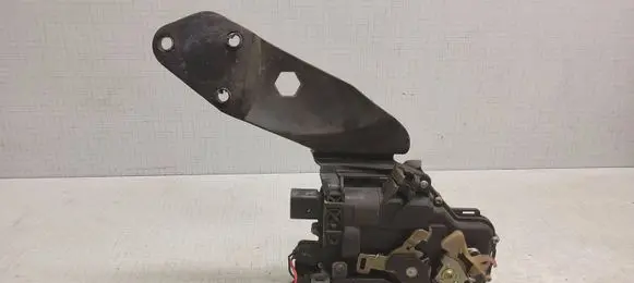 Seat Toledo II (1M) Rear door lock 3B4839016M 115072