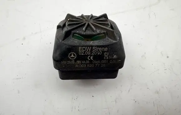Mercedes-Benz E W212 Alarm system siren A0038207726