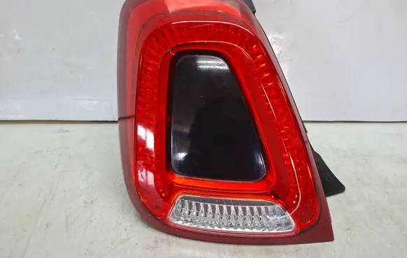 Fiat 500 Rear/tail lights S27647253 52007424