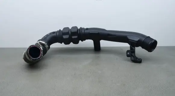 Ford Kuga II Intercooler hose/pipe FV416C646DD