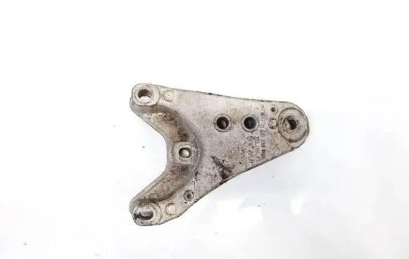 Seat Ibiza III (6L) Engine mounting bracket 600199185d
