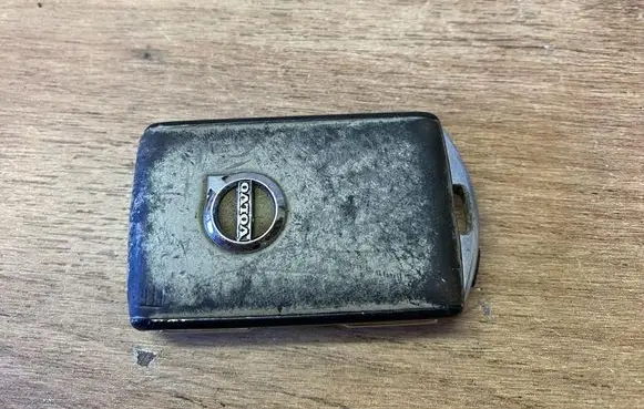 Volvo S90, V90 Ignition key/card