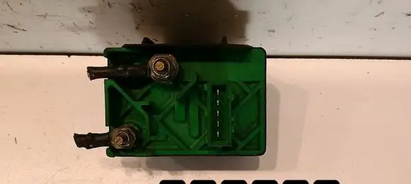 Peugeot 406 ABS relay 9619039780