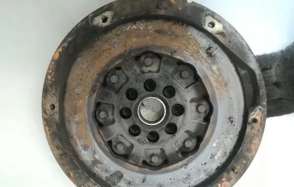 Nissan X-Trail T31 Flywheel 8200620330