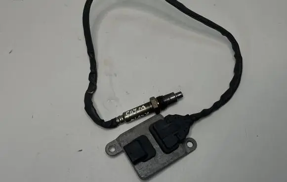 Mercedes-Benz C AMG W205 Lambda probe sensor A0009051512