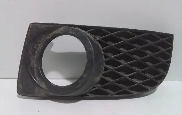 Front bumper lower grill