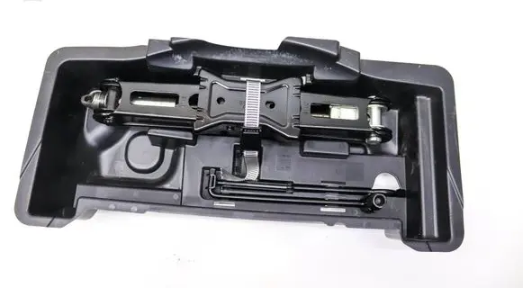 Audi A4 S4 B9 8W Lift Jack 8W0011031B 8W0012169