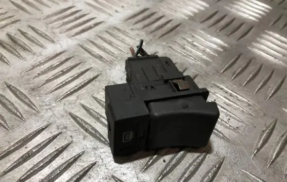 Volvo 850 Windscreen/window heater switch 6849404