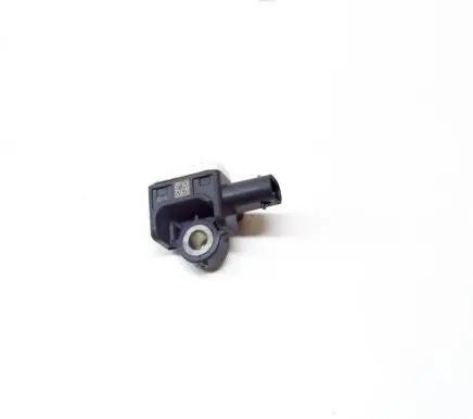 Tesla Model X Airbag deployment crash/impact sensor 106005800A