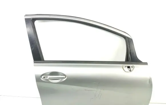 Nissan Note (E12) Front door