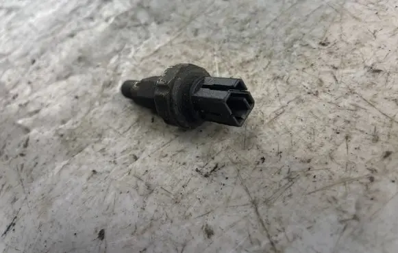 Fuel pressure sensor