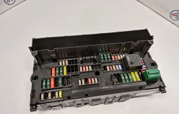 BMW X3 F25 Fuse module 9259467 61149259467