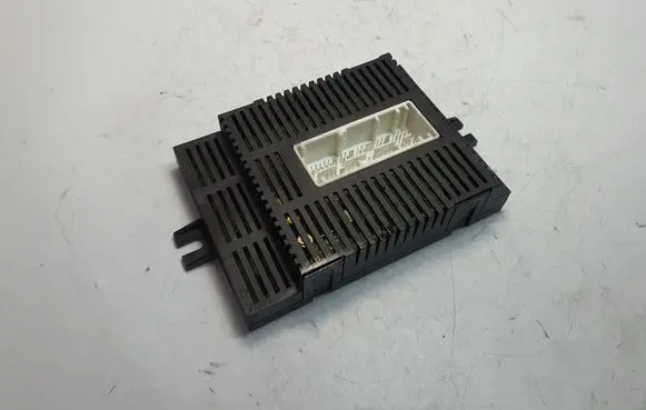 BMW 5 E60 E61 Light module LCM 9137775 61359137775 9203081