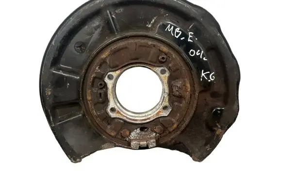 Mercedes-Benz A W169 Rear wheel hub
