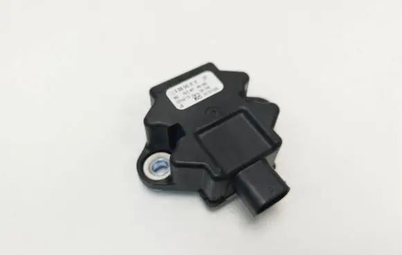 Mercedes-Benz ML AMG W166 ESP acceleration yaw rate sensor A0065422618