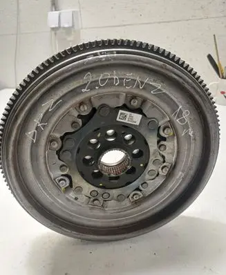 Volkswagen Golf VIII Flywheel 06K105266AC