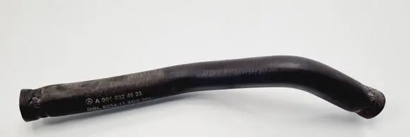 Engine coolant pipe/hose