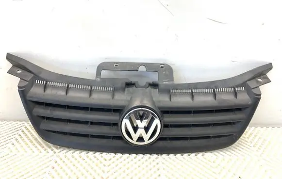 Volkswagen Touran I Front grill 