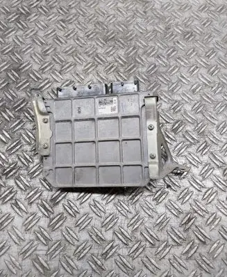 Toyota Auris 150 Engine control unit/module